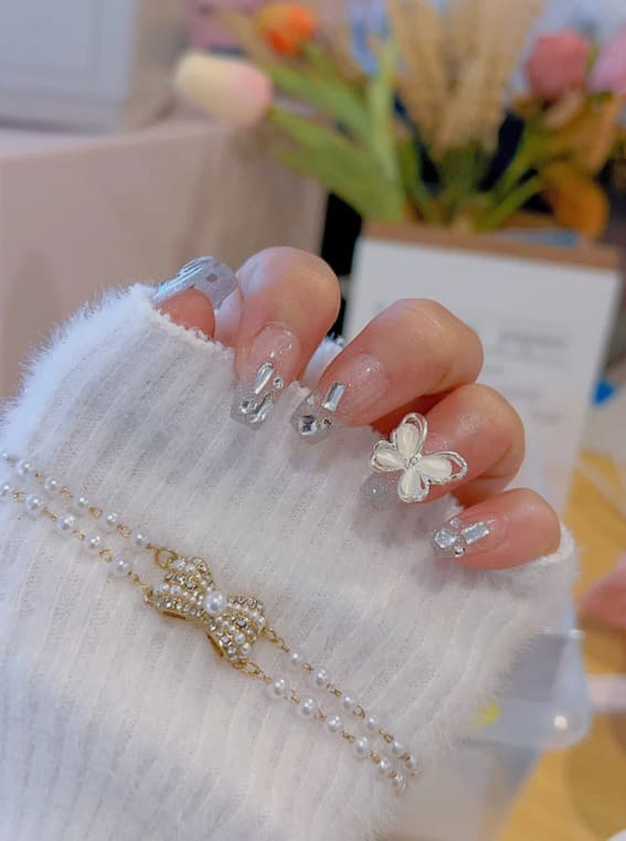 Short Glitter Butterfly Rhinestone Nails