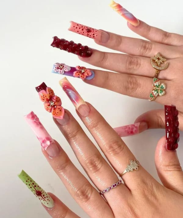 Luxurious 3D Flower Spring Nail Set