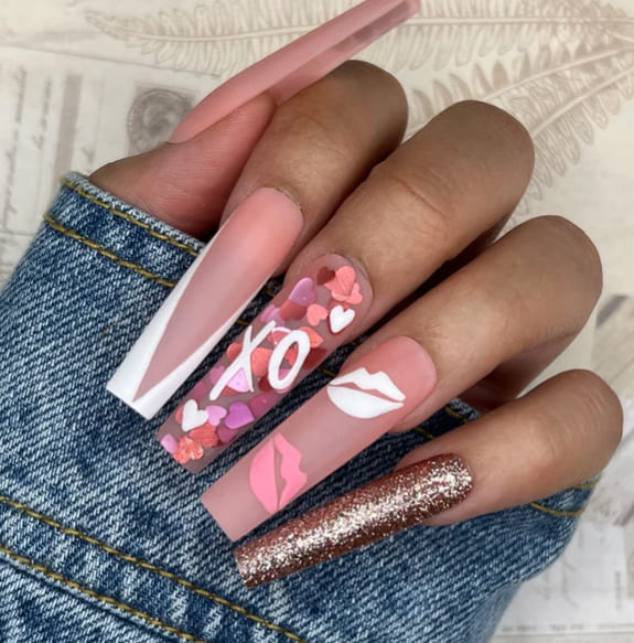 XO Valentine Nails