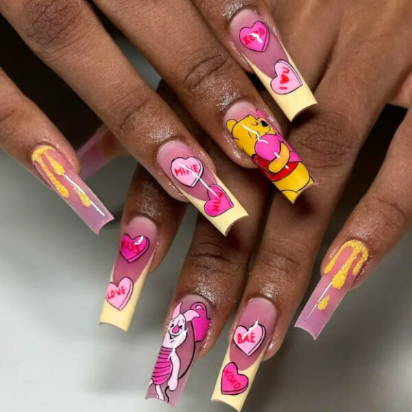 Winnie the Pooh Dreamy Heart Nails